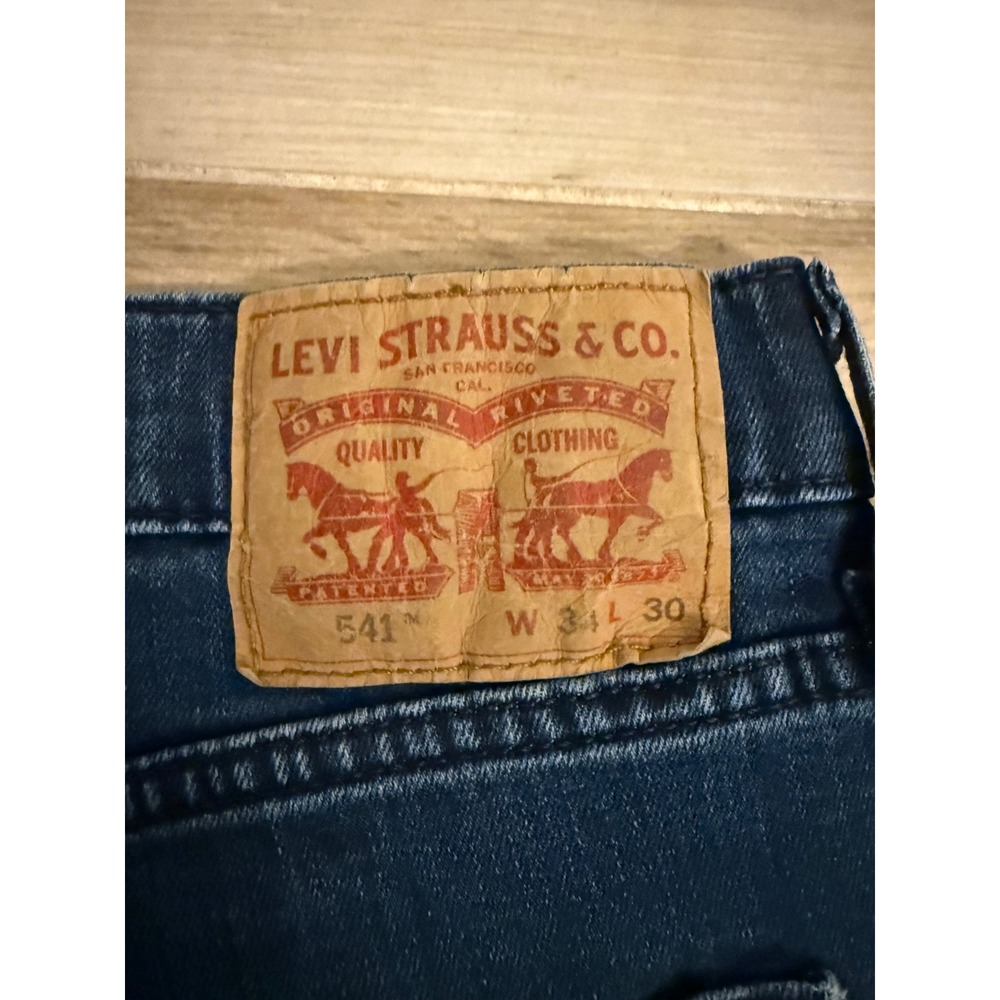 Levi's 541 Athletic Taper Mens Dark‎ Wash Blue Denim Jeans W34 L30 18181-0525 - Picture 3 of 8
